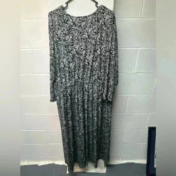 Lane Bryant dress - Picture 2 of 4